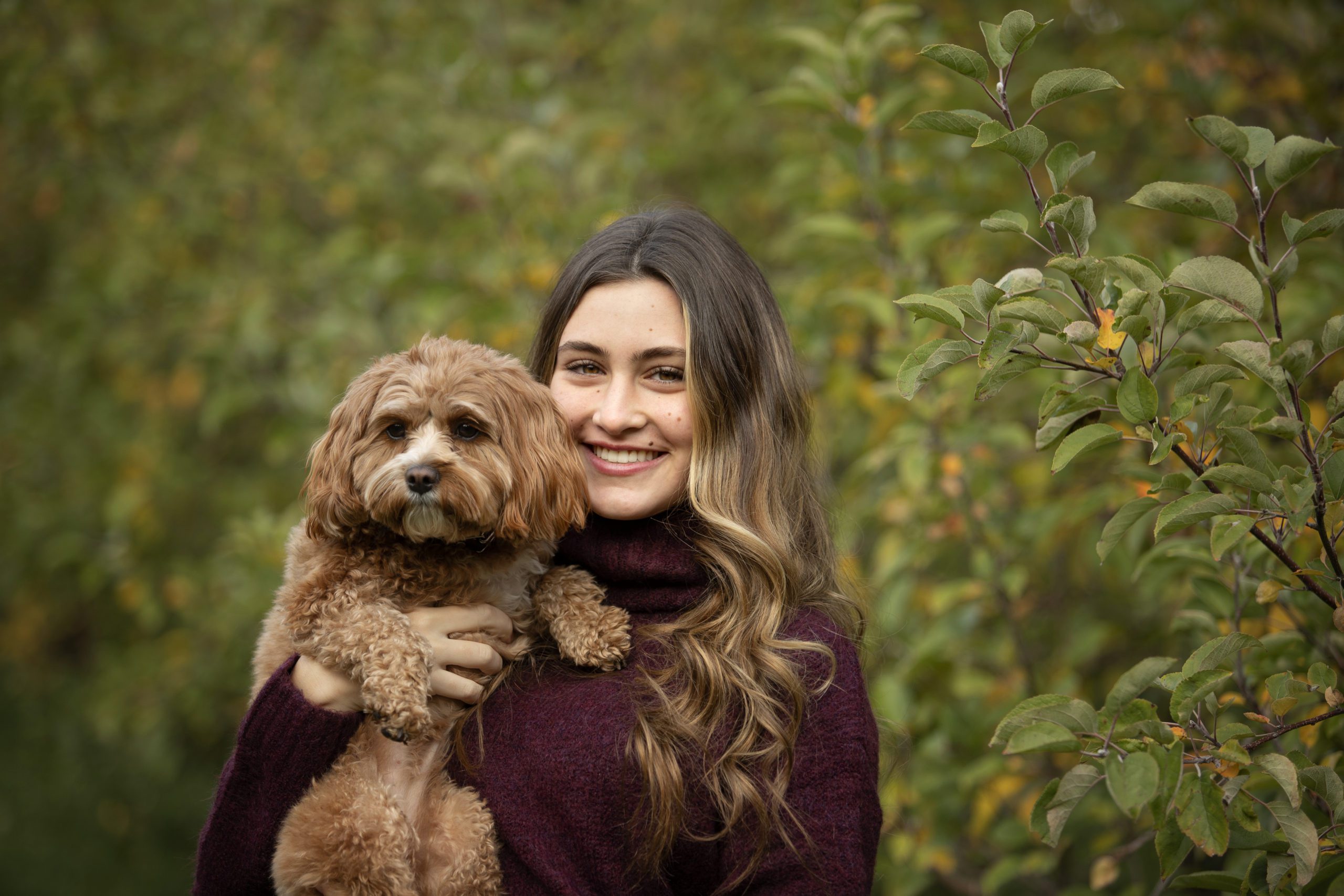 Senior photo with dog - Kerry Goodwin Photography