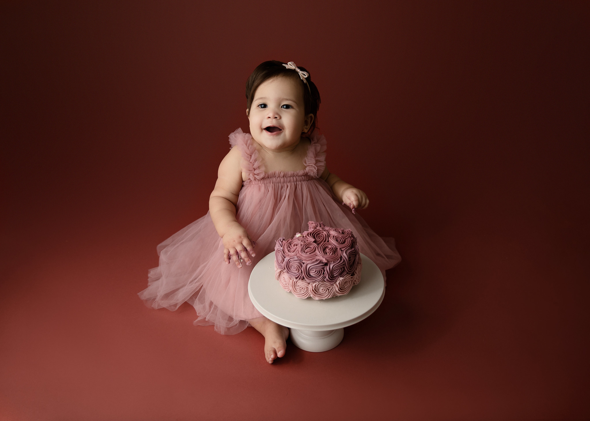 Kerry Goodwin Photography 1 year old cake smash session