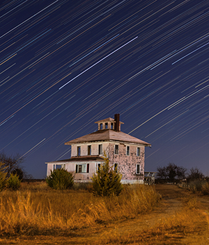 Pink house star trail final copynukitchenPink house star trail final copy small